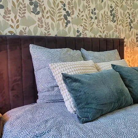 Apartment Urbain - Dionysos - Parking Épernay