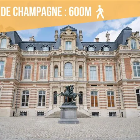 Apartment Urbain - Dionysos - Parking Épernay